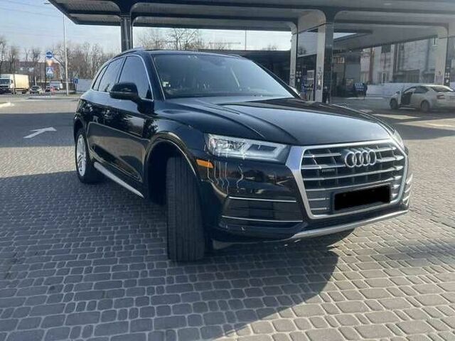 Черный Ауди Ку 5, объемом двигателя 2 л и пробегом 72 тыс. км за 17000 $, фото 5 на Automoto.ua