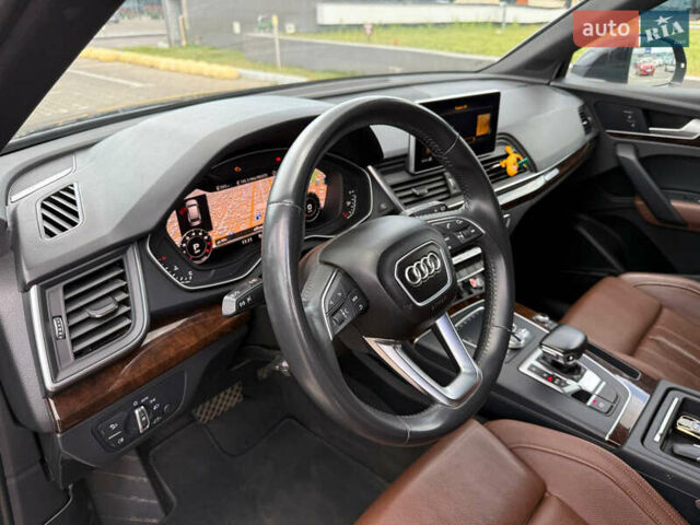 Черный Ауди Ку 5, объемом двигателя 1.98 л и пробегом 93 тыс. км за 27800 $, фото 7 на Automoto.ua