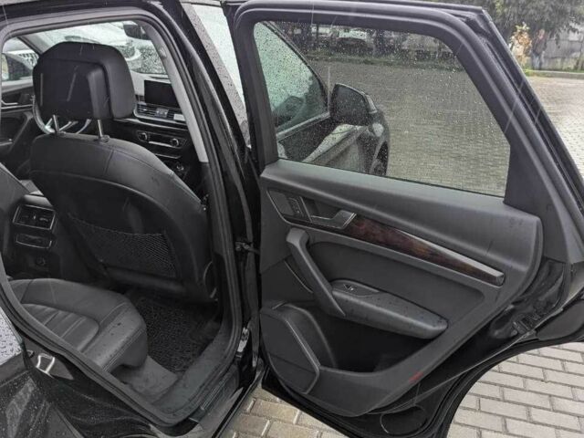 Чорний Ауді Ку 5, об'ємом двигуна 1.98 л та пробігом 75 тис. км за 27500 $, фото 10 на Automoto.ua