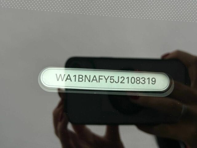 Черный Ауди Ку 5, объемом двигателя 2 л и пробегом 130 тыс. км за 28600 $, фото 23 на Automoto.ua