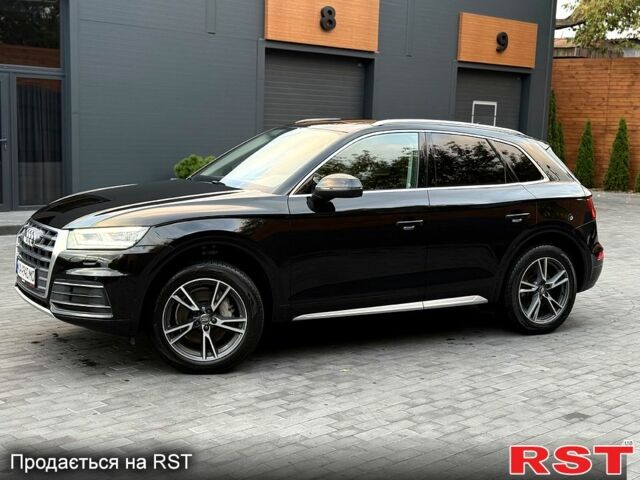 Ауди Ку 5 2018 в Киеве на Automoto.ua Черный Ауди Ку 5, объемом двигателя 2 л и пробегом 74 тыс. км за 26500 $, фото 2 на Automoto.ua