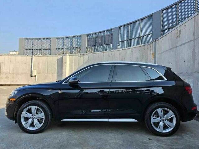 Ауди Ку 5 2018 в Василькове на Automoto.ua Черный Ауди Ку 5, объемом двигателя 2 л и пробегом 94 тыс. км за 18200 $, фото 4 на Automoto.ua