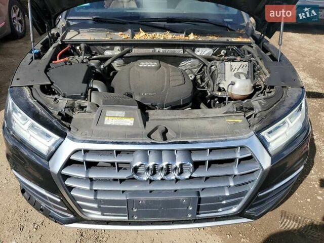 Черный Ауди Ку 5, объемом двигателя 1.98 л и пробегом 170 тыс. км за 24000 $, фото 5 на Automoto.ua