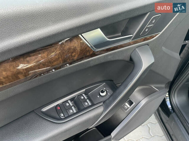 Черный Ауди Ку 5, объемом двигателя 1.98 л и пробегом 133 тыс. км за 22999 $, фото 22 на Automoto.ua