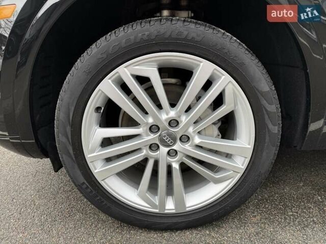 Черный Ауди Ку 5, объемом двигателя 1.98 л и пробегом 61 тыс. км за 28400 $, фото 10 на Automoto.ua