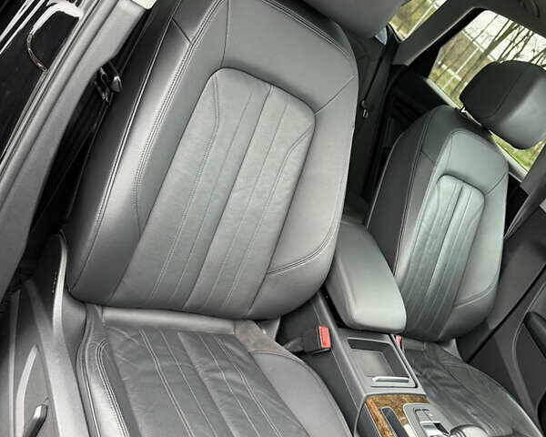 Черный Ауди Ку 5, объемом двигателя 1.98 л и пробегом 103 тыс. км за 27700 $, фото 11 на Automoto.ua