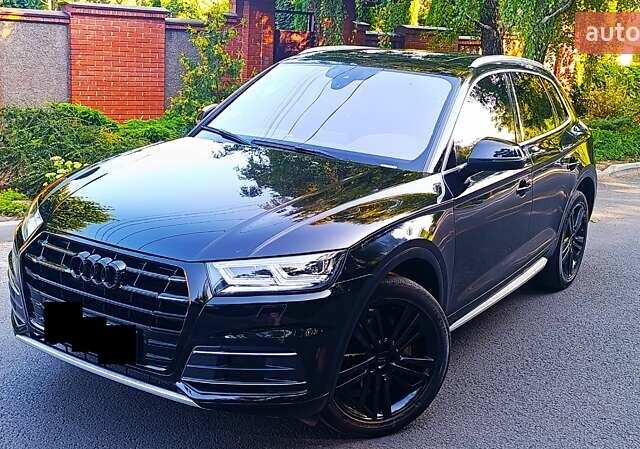 Черный Ауди Ку 5, объемом двигателя 2 л и пробегом 135 тыс. км за 27700 $, фото 32 на Automoto.ua