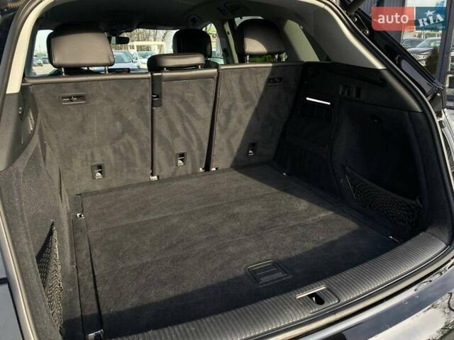 Чорний Ауді Ку 5, об'ємом двигуна 2 л та пробігом 148 тис. км за 23990 $, фото 52 на Automoto.ua