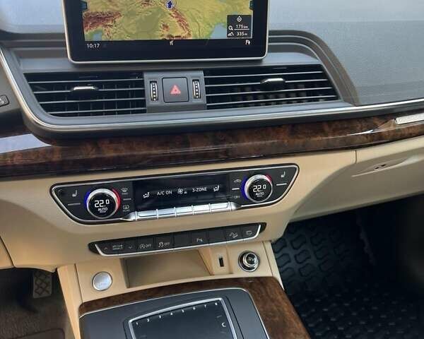 Черный Ауди Ку 5, объемом двигателя 1.98 л и пробегом 135 тыс. км за 29400 $, фото 20 на Automoto.ua