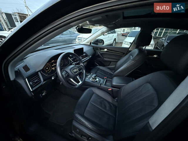 Черный Ауди Ку 5, объемом двигателя 1.98 л и пробегом 229 тыс. км за 17800 $, фото 7 на Automoto.ua