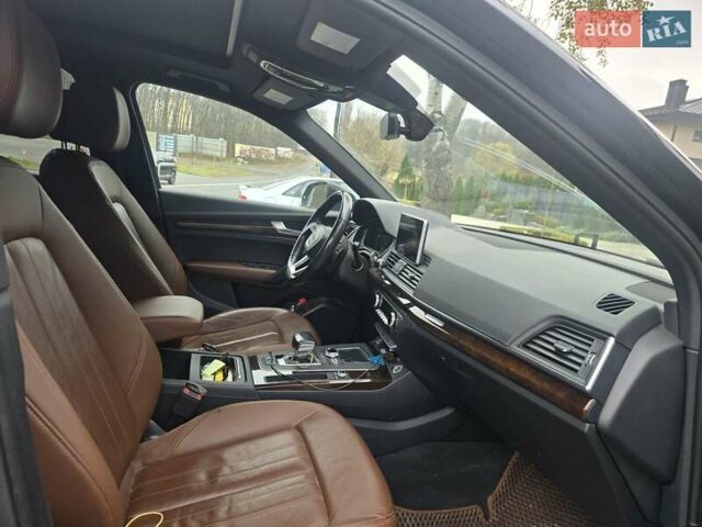 Черный Ауди Ку 5, объемом двигателя 1.98 л и пробегом 160 тыс. км за 26000 $, фото 6 на Automoto.ua