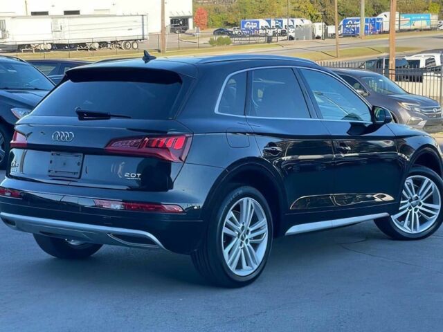 Черный Ауди Ку 5, объемом двигателя 2 л и пробегом 31 тыс. км за 14200 $, фото 2 на Automoto.ua