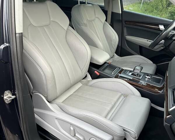 Чорний Ауді Ку 5, об'ємом двигуна 1.98 л та пробігом 195 тис. км за 22700 $, фото 8 на Automoto.ua