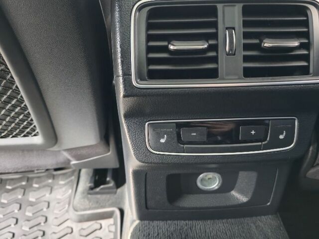 Черный Ауди Ку 5, объемом двигателя 2 л и пробегом 193 тыс. км за 23800 $, фото 19 на Automoto.ua