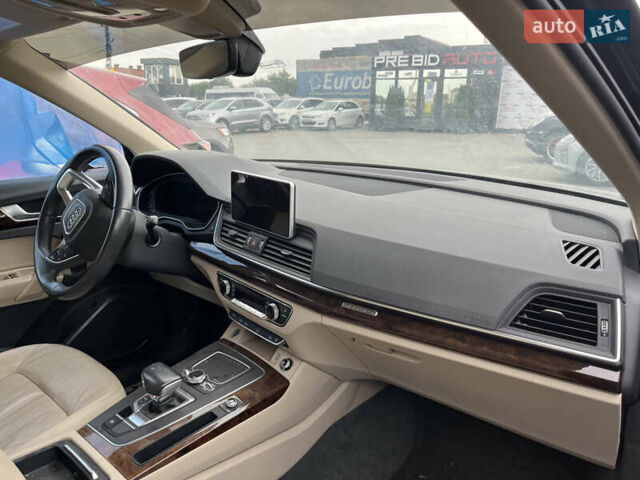 Чорний Ауді Ку 5, об'ємом двигуна 2 л та пробігом 136 тис. км за 18300 $, фото 8 на Automoto.ua