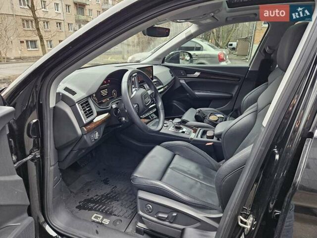 Черный Ауди Ку 5, объемом двигателя 1.98 л и пробегом 141 тыс. км за 27000 $, фото 5 на Automoto.ua