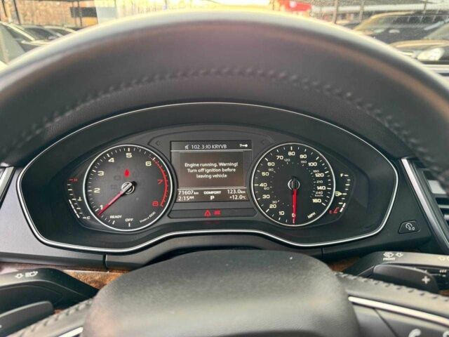 Чорний Ауді Ку 5, об'ємом двигуна 2 л та пробігом 71 тис. км за 29900 $, фото 14 на Automoto.ua