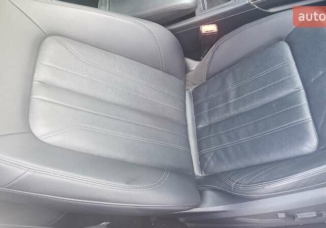 Черный Ауди Ку 5, объемом двигателя 2 л и пробегом 135 тыс. км за 27700 $, фото 49 на Automoto.ua