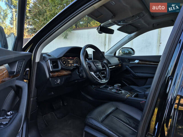 Черный Ауди Ку 5, объемом двигателя 2 л и пробегом 120 тыс. км за 24999 $, фото 25 на Automoto.ua