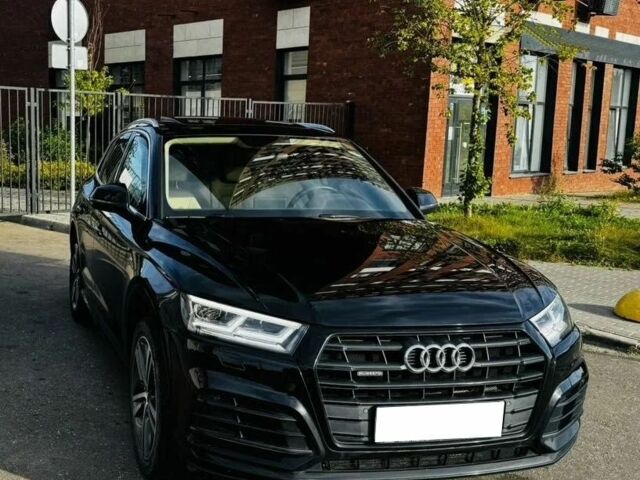 Чорний Ауді Ку 5, об'ємом двигуна 2 л та пробігом 89 тис. км за 15100 $, фото 10 на Automoto.ua