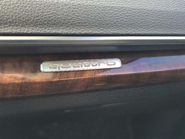 Черный Ауди Ку 5, объемом двигателя 2 л и пробегом 193 тыс. км за 23800 $, фото 15 на Automoto.ua