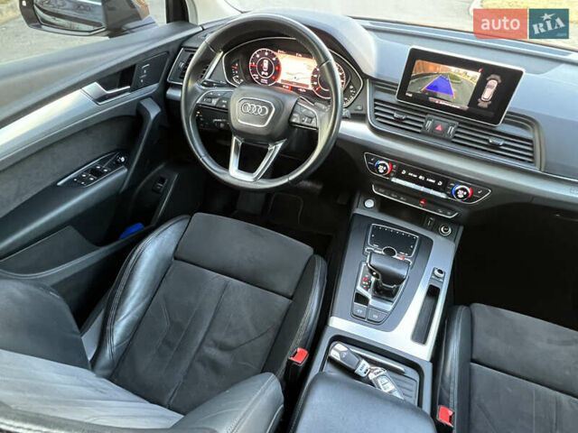 Черный Ауди Ку 5, объемом двигателя 1.97 л и пробегом 162 тыс. км за 34999 $, фото 82 на Automoto.ua