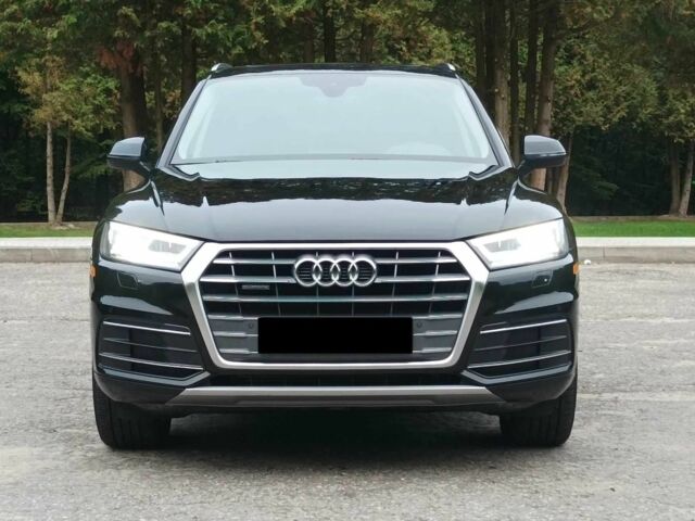 Черный Ауди Ку 5, объемом двигателя 2 л и пробегом 86 тыс. км за 16000 $, фото 1 на Automoto.ua