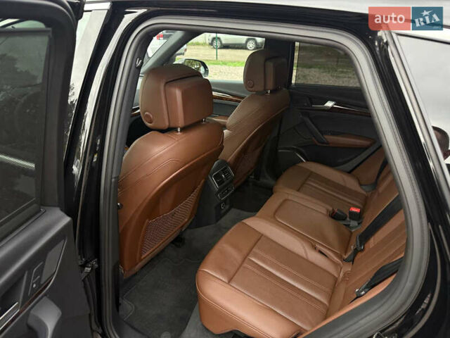 Черный Ауди Ку 5, объемом двигателя 1.98 л и пробегом 146 тыс. км за 26500 $, фото 7 на Automoto.ua