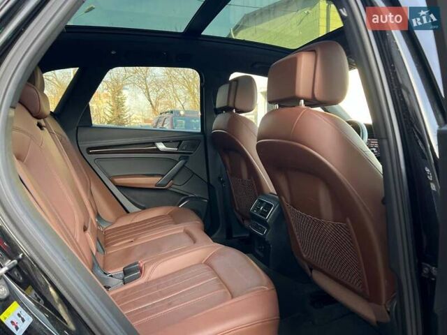 Черный Ауди Ку 5, объемом двигателя 1.98 л и пробегом 127 тыс. км за 24600 $, фото 29 на Automoto.ua