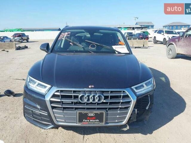 Черный Ауди Ку 5, объемом двигателя 1.98 л и пробегом 190 тыс. км за 16000 $, фото 12 на Automoto.ua