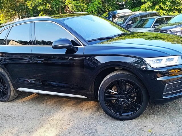 Чорний Ауді Ку 5, об'ємом двигуна 2 л та пробігом 85 тис. км за 25900 $, фото 4 на Automoto.ua