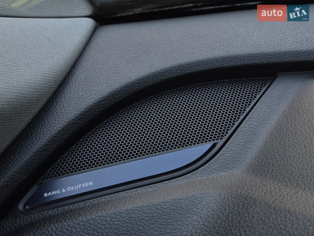 Черный Ауди Ку 5, объемом двигателя 2 л и пробегом 120 тыс. км за 24999 $, фото 30 на Automoto.ua