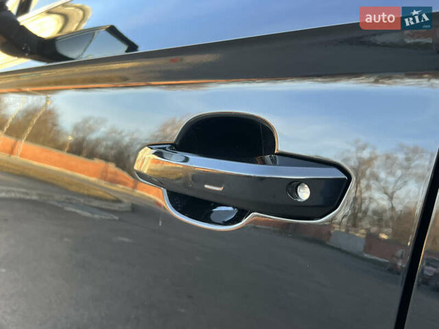 Черный Ауди Ку 5, объемом двигателя 1.97 л и пробегом 162 тыс. км за 34999 $, фото 48 на Automoto.ua