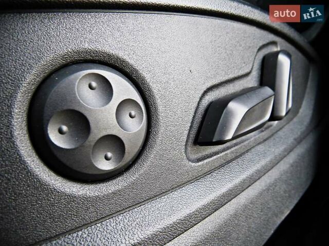 Чорний Ауді Ку 5, об'ємом двигуна 1.98 л та пробігом 87 тис. км за 27900 $, фото 7 на Automoto.ua