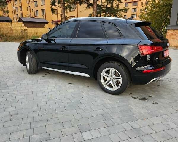 Черный Ауди Ку 5, объемом двигателя 1.98 л и пробегом 187 тыс. км за 19200 $, фото 23 на Automoto.ua