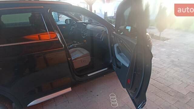 Черный Ауди Ку 5, объемом двигателя 1.98 л и пробегом 96 тыс. км за 27500 $, фото 41 на Automoto.ua