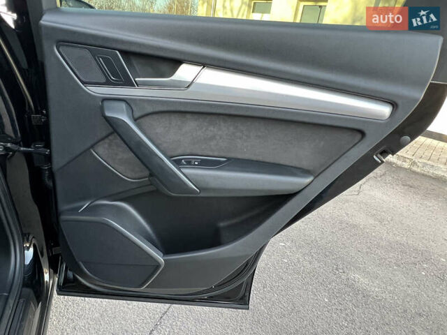 Черный Ауди Ку 5, объемом двигателя 1.97 л и пробегом 162 тыс. км за 34999 $, фото 83 на Automoto.ua