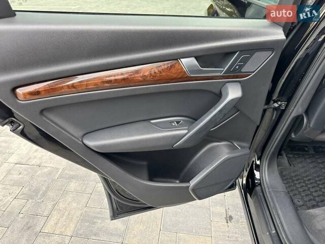 Черный Ауди Ку 5, объемом двигателя 0 л и пробегом 207 тыс. км за 18400 $, фото 35 на Automoto.ua