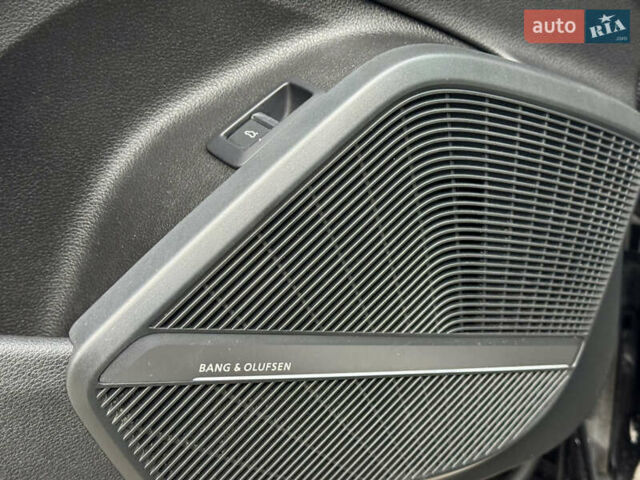 Чорний Ауді Ку 5, об'ємом двигуна 1.98 л та пробігом 125 тис. км за 24800 $, фото 32 на Automoto.ua