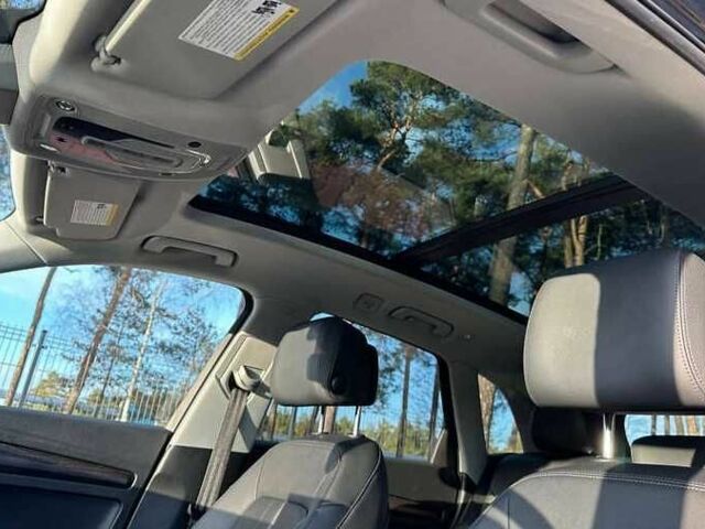 Чорний Ауді Ку 5, об'ємом двигуна 2 л та пробігом 91 тис. км за 18200 $, фото 9 на Automoto.ua