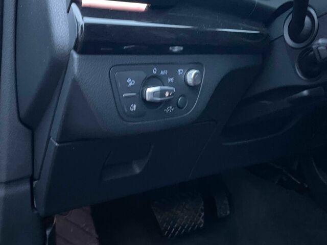 Черный Ауди Ку 5, объемом двигателя 2 л и пробегом 122 тыс. км за 28500 $, фото 11 на Automoto.ua