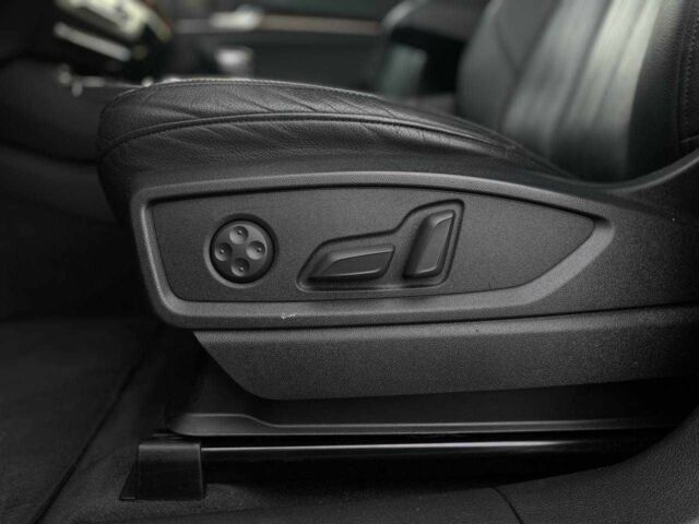 Черный Ауди Ку 5, объемом двигателя 2 л и пробегом 148 тыс. км за 23990 $, фото 10 на Automoto.ua