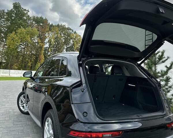 Черный Ауди Ку 5, объемом двигателя 0 л и пробегом 207 тыс. км за 18400 $, фото 20 на Automoto.ua