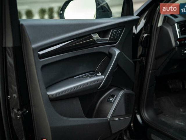 Черный Ауди Ку 5, объемом двигателя 1.98 л и пробегом 87 тыс. км за 28800 $, фото 16 на Automoto.ua