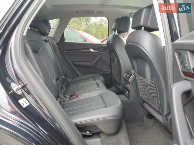 Чорний Ауді Ку 5, об'ємом двигуна 1.98 л та пробігом 52 тис. км за 8000 $, фото 10 на Automoto.ua