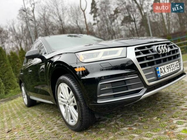 Чорний Ауді Ку 5, об'ємом двигуна 2 л та пробігом 65 тис. км за 29800 $, фото 5 на Automoto.ua