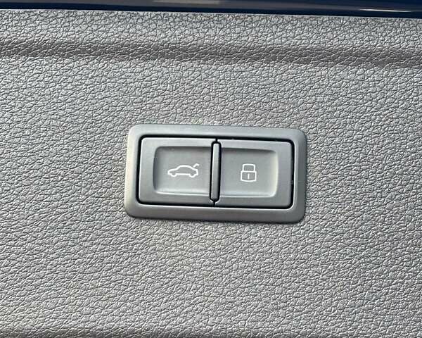 Черный Ауди Ку 5, объемом двигателя 1.98 л и пробегом 149 тыс. км за 24900 $, фото 13 на Automoto.ua