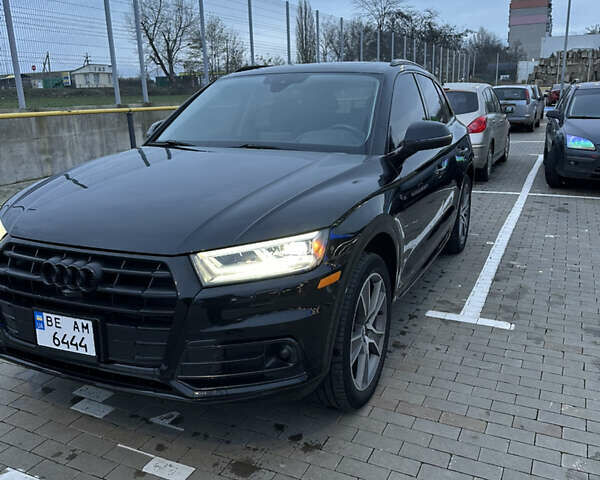 Черный Ауди Ку 5, объемом двигателя 1.98 л и пробегом 132 тыс. км за 23000 $, фото 1 на Automoto.ua