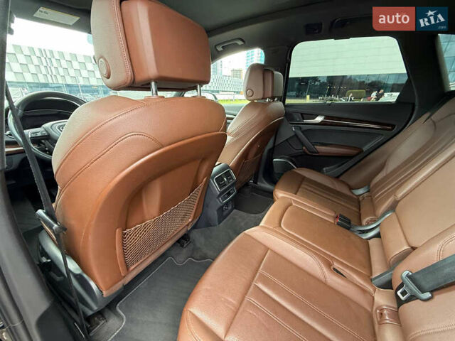 Черный Ауди Ку 5, объемом двигателя 1.98 л и пробегом 93 тыс. км за 27800 $, фото 12 на Automoto.ua