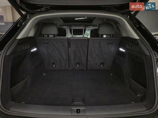 Черный Ауди Ку 5, объемом двигателя 2 л и пробегом 165 тыс. км за 26499 $, фото 11 на Automoto.ua